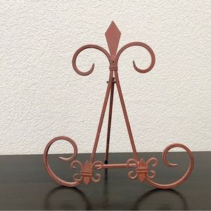 Rust Metal Scroll Easel Foldable Display Book/ Plate Stand